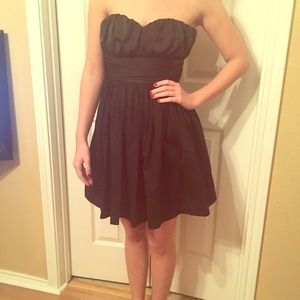 Black strapless dress