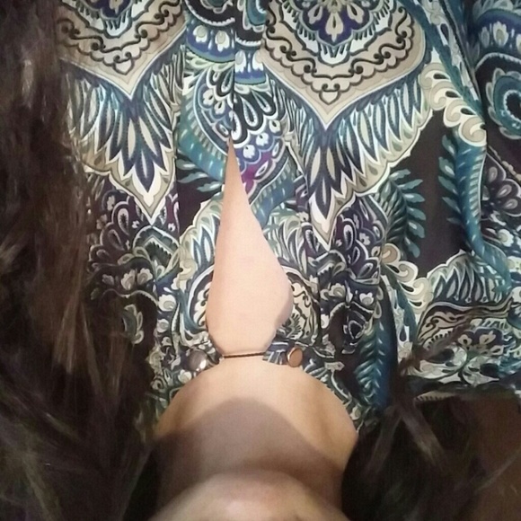 Top - Picture 3 of 3