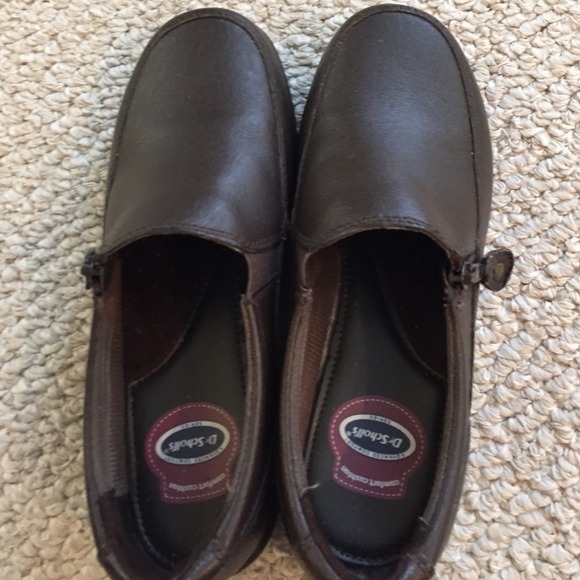 Shoes - Brown Dr Scholl's Shoes. Size 6.5