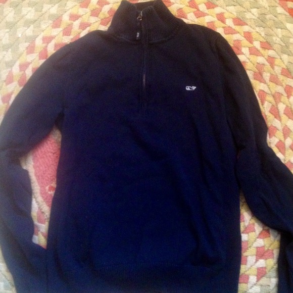 ON HOLD Vineyard vines navy pull over