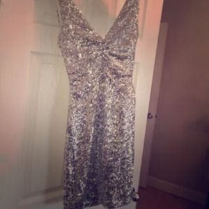 Nwt BADGLEY MISCHKA Silver Sequin Cocktail Dress