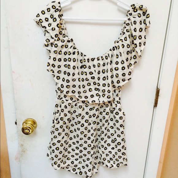 Daisy romper from LF