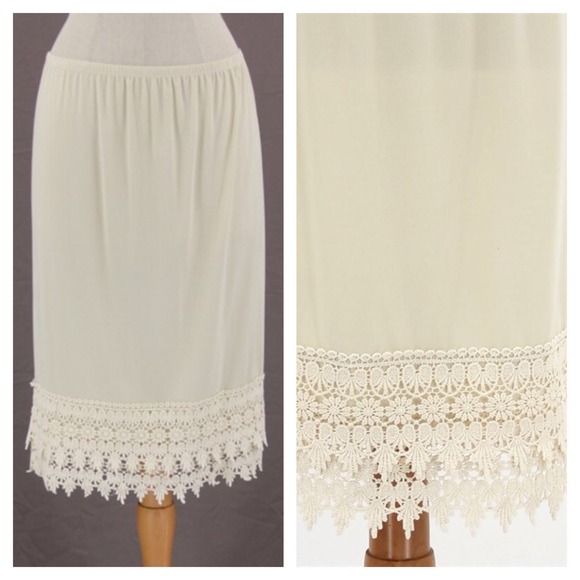 Just Arrived!  Venice Lace Skirt Extender - Picture 1 of 1