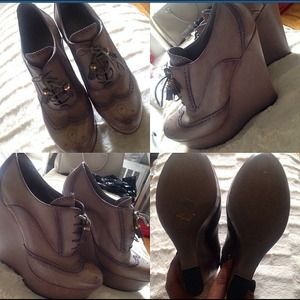 Authentic  Gucci booties