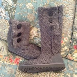 UGG Gray Lattice Sweater Boots