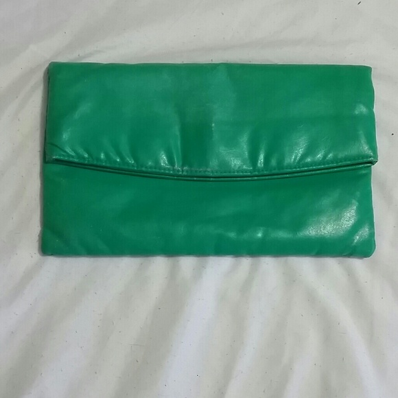 Emerald Green Gorgeous Clutch!