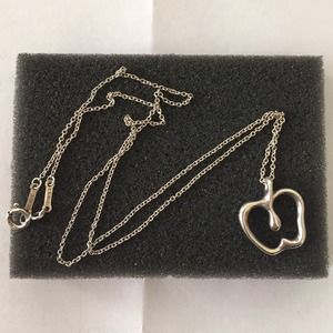 Tiffany&Co Peretti Apple Necklace