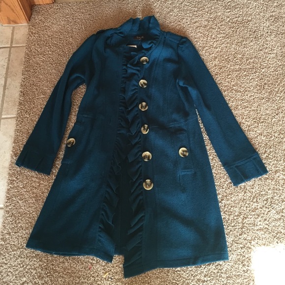 Beautiful brand new coat