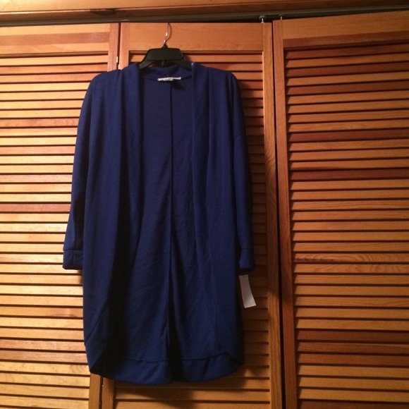 Royal Blue Cocoon Cozy Top - Picture 1 of 4