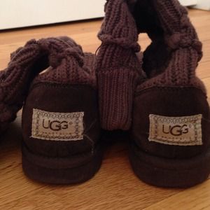 Brown knit uggs
