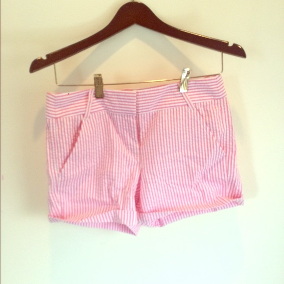 seersucker pink shorts