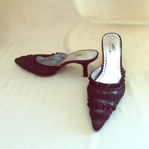 Dress shoes