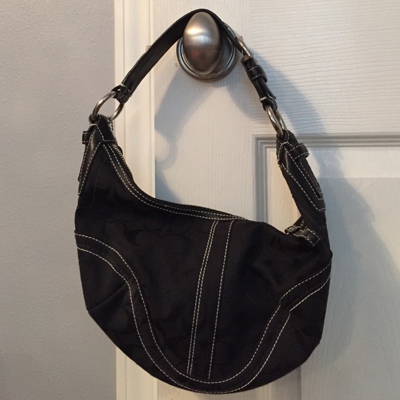 A black Coach hobo bag! - Picture 1 of 4
