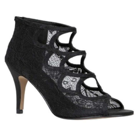 SOLD Aldo corrubio midnight black heels SOLD