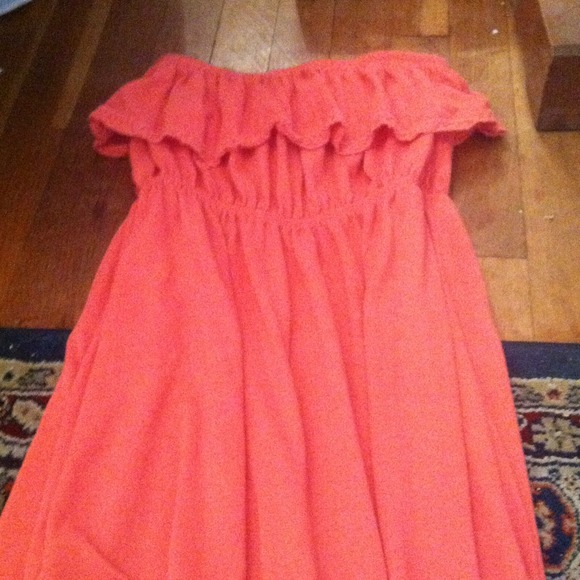 Strapless summer dress! - Picture 1 of 3