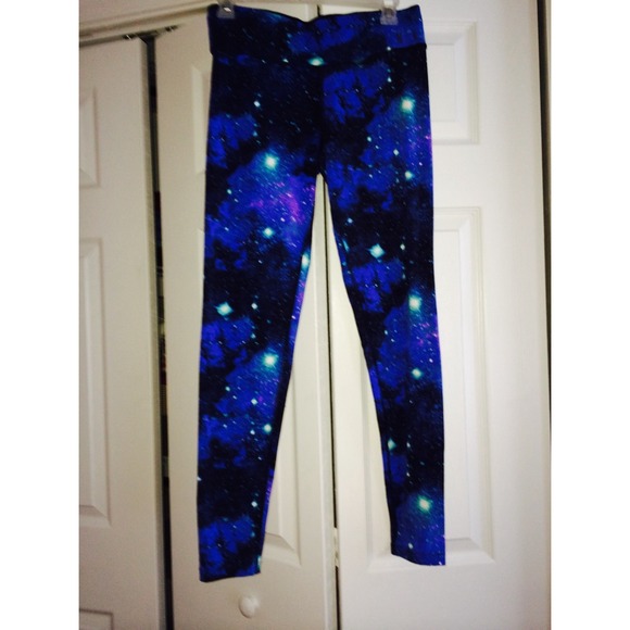 Vs pink galaxy yoga pants sz small