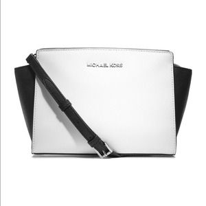Michael Kors 'Medium Selma Crossbody Bag