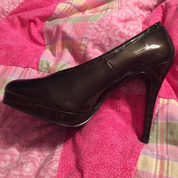 Steve Madden pumps