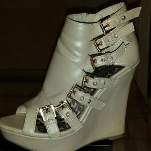 CHARLOTTE RUSSE WEDGES