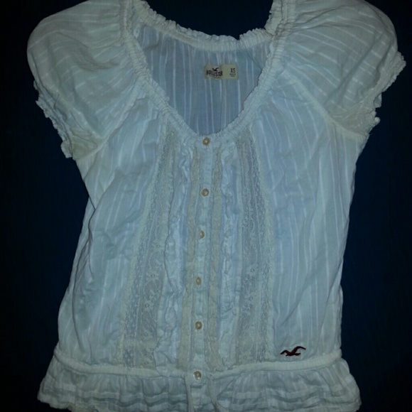 Hollister top