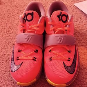 Kd 7's worn once, original box, perfect condition.