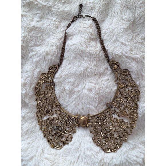 Gold statement necklace Charlotte Russe