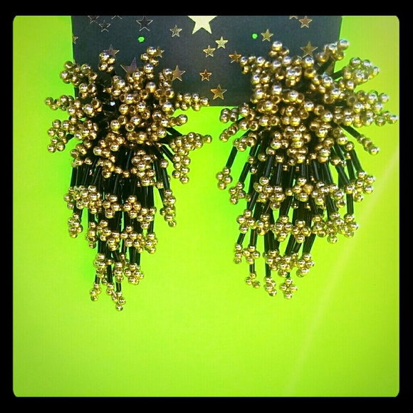 Beaded vintage clip on earings