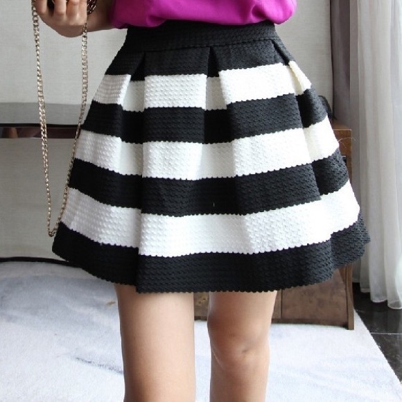 Structured Striped Mini Skirt- NEVER WORN