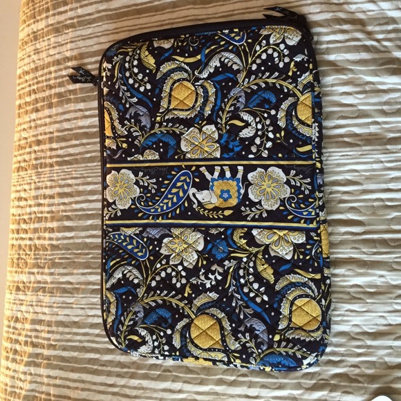 Large laptop case