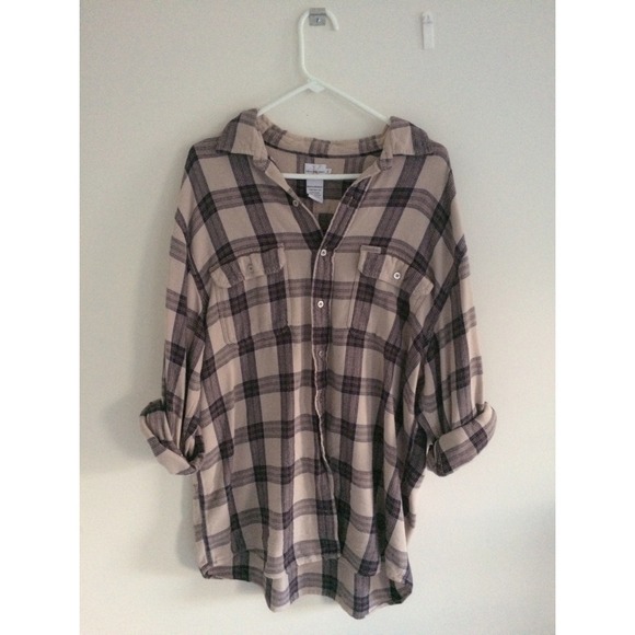 🌞SOLD🌞 Oversized Flannel Top