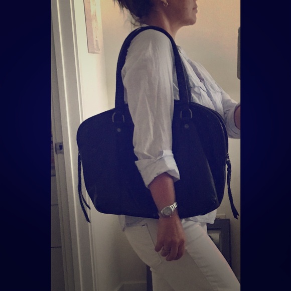 Leather black purse