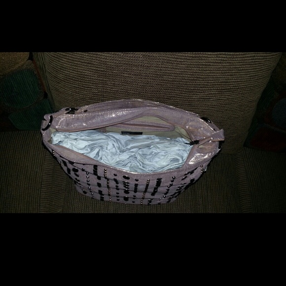 LaTique Grayson Hobo - Picture 3 of 4