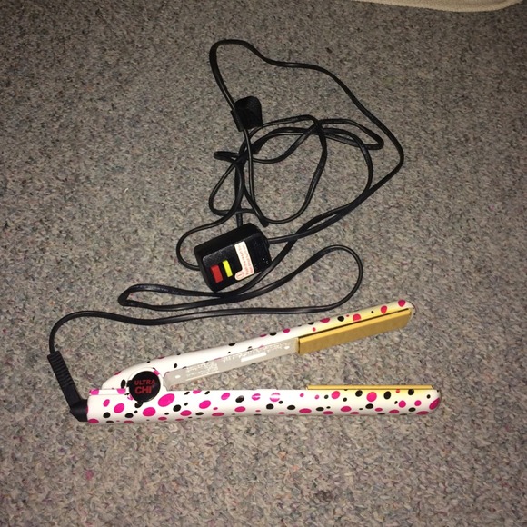 Ultra Chi Straightener