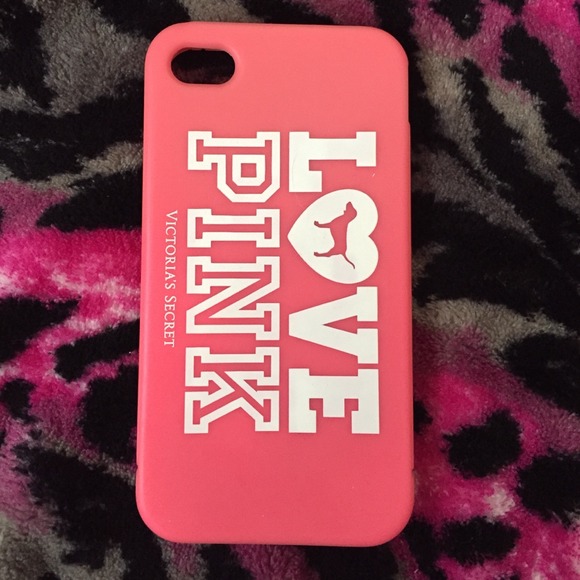 Pink vs iPhone 4/4s cover