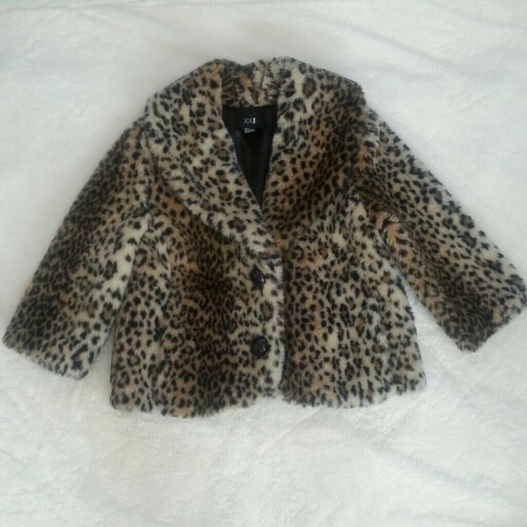SOLDBUNDLEFaux Fur Jacket - Picture 2 of 3
