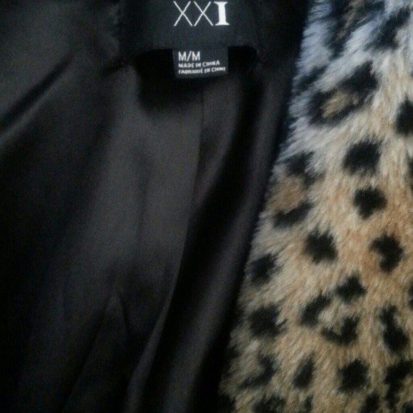 SOLDBUNDLEFaux Fur Jacket - Picture 3 of 3