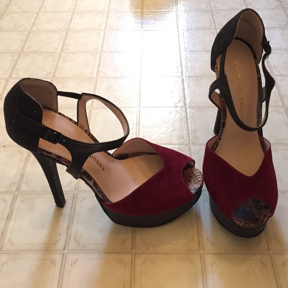 Chinese Laundry Z-Mix Match heels Size 7 Red/Black