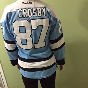 penguins 2008 winter classic jersey