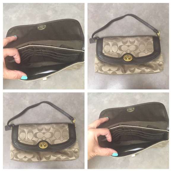 Coach Handbags - Coach small purse