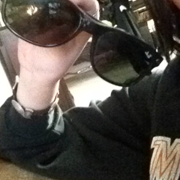 authentic Ray Ban new wayfarer sunglasses