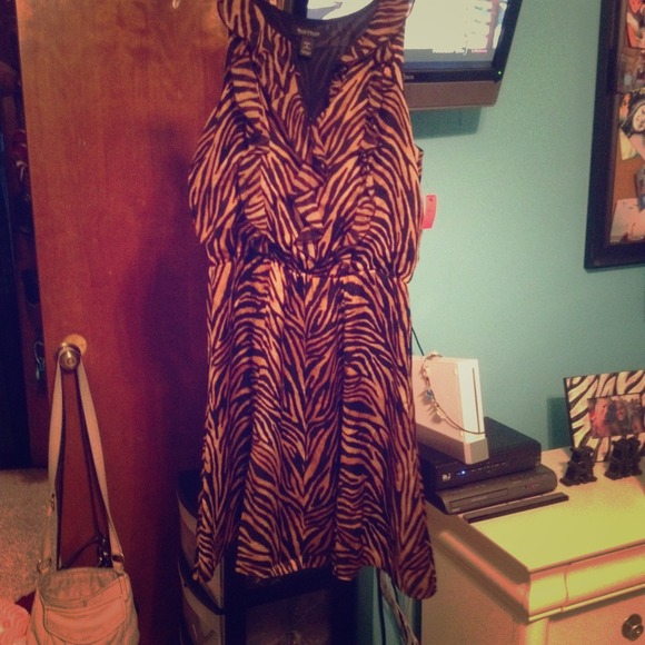 White House Black Market dress