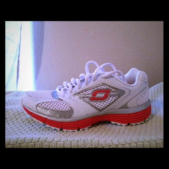 SKECHERS Ladies' Shoes Size 5.5