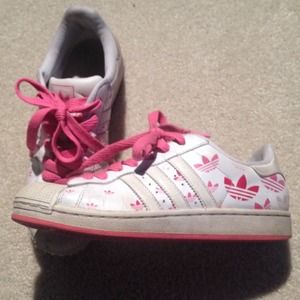 Pink Adidas tennis shoes