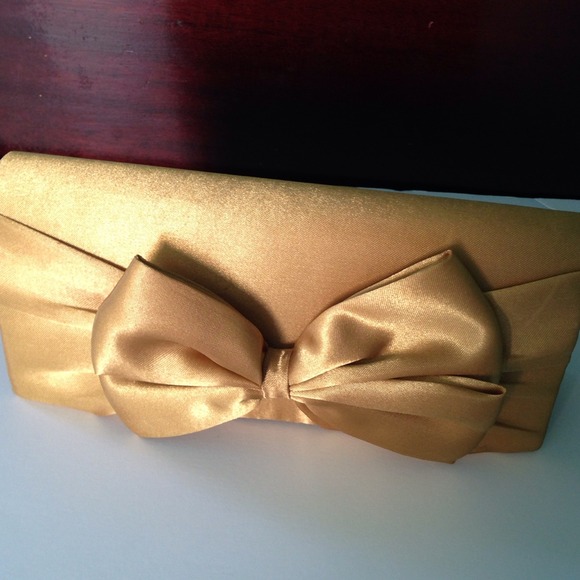 NWOT Jessica McClintock Satin Clutch - Picture 2 of 4