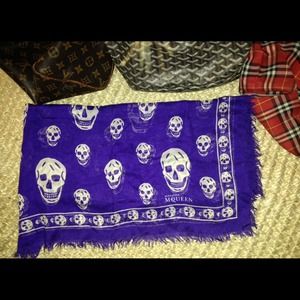 ALEXANDER MCQUEEN RARE SILK SCARF authentic!!!