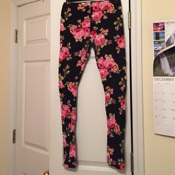 Flower leggings