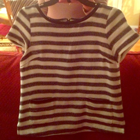 NY & co tweed short sleeve top. Xs