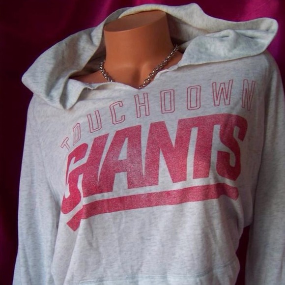 New without tag Victoria Secret Pink Giants Hoodie