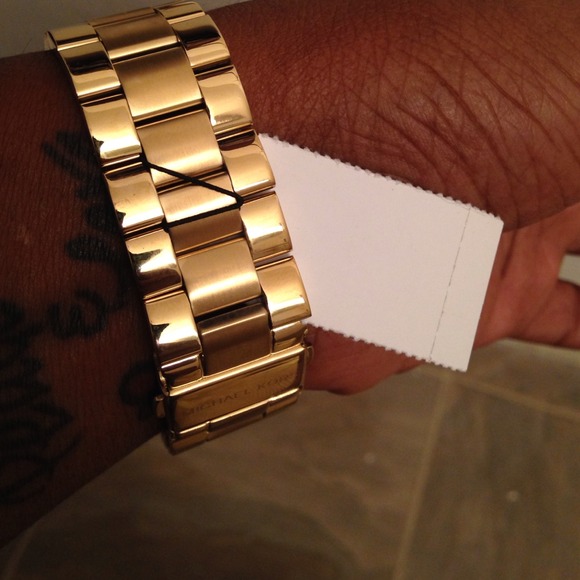 MK3264 Gold Watch. 125 w/o the box..PRICE FIRM - Picture 3 of 3