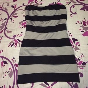 Black and gray strapless dress